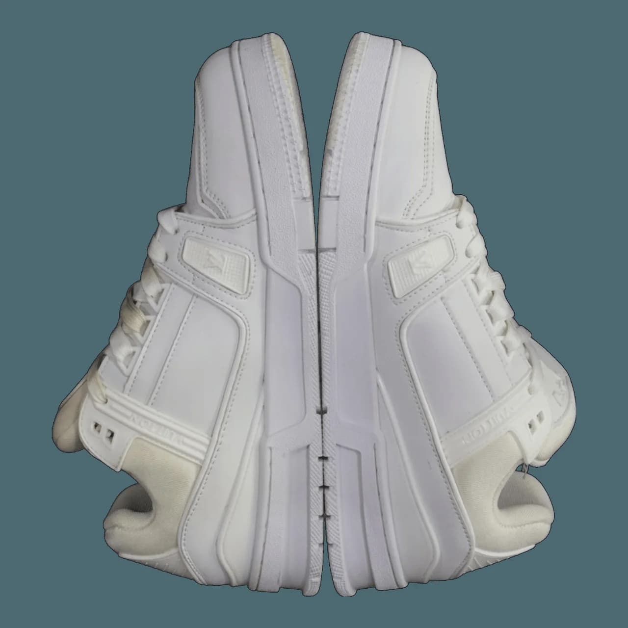 Louis Vuitton LV Trainer before and after designer shoe spa trước