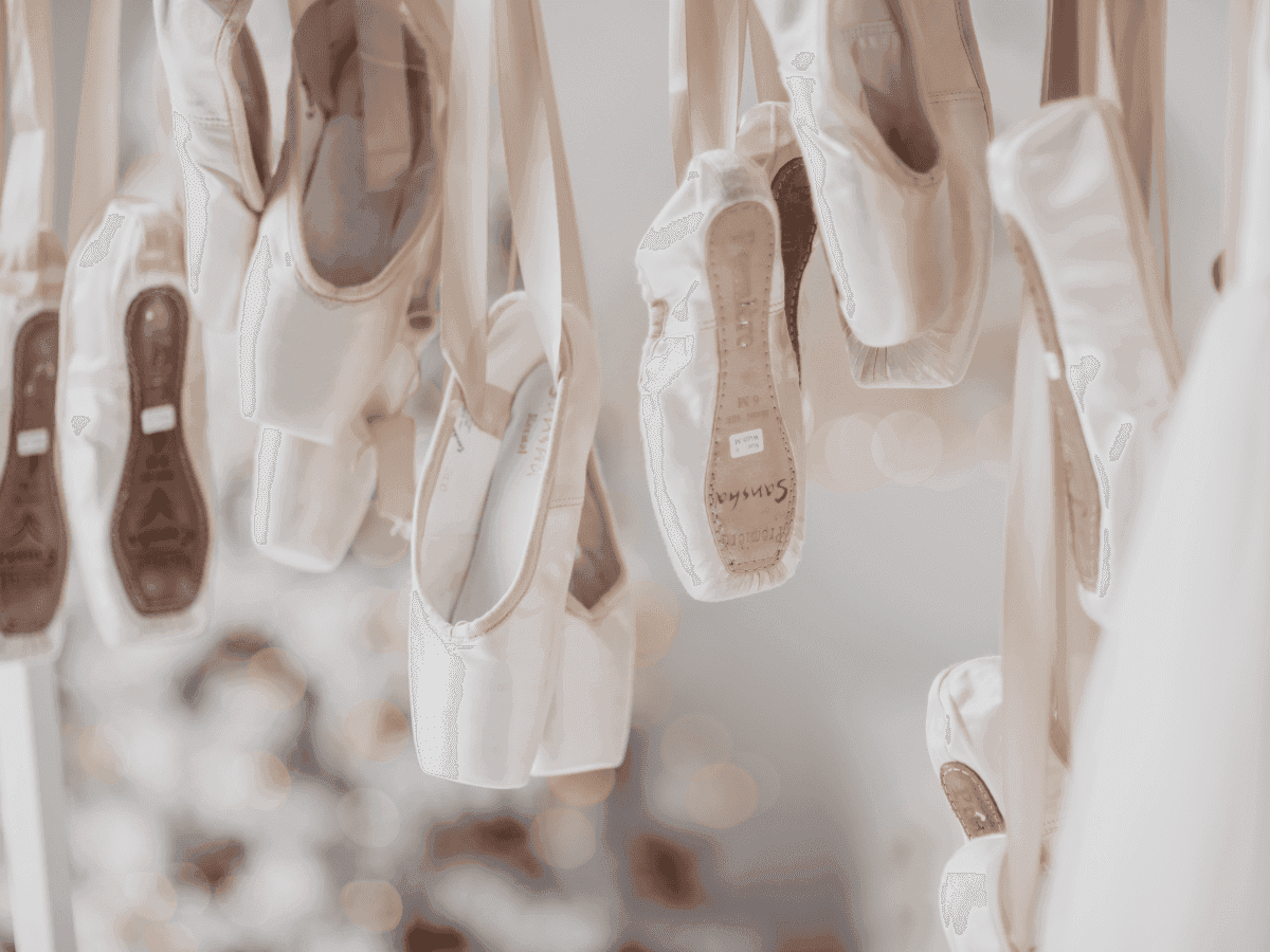 Bí quyết lựa chọn và bảo quản giày ballet