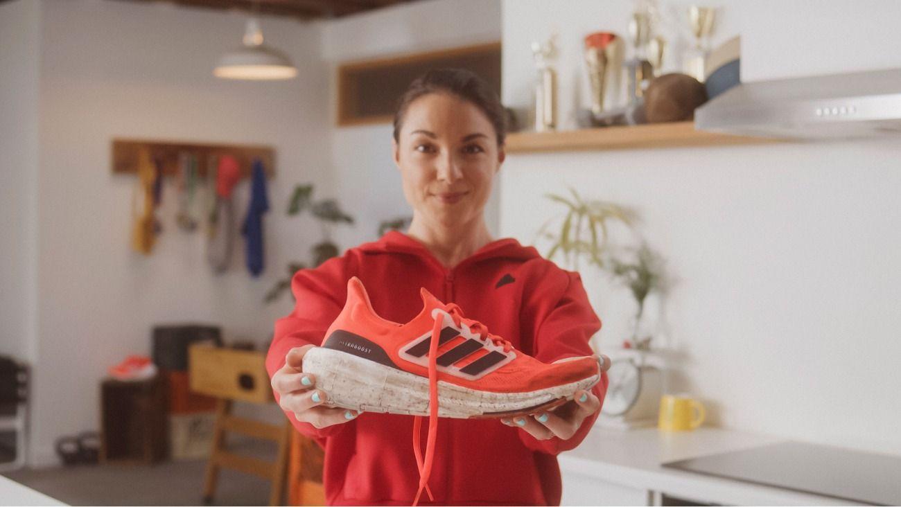 Cách giặt giày chạy bộ Adidas sạch đến từng ngóc ngách