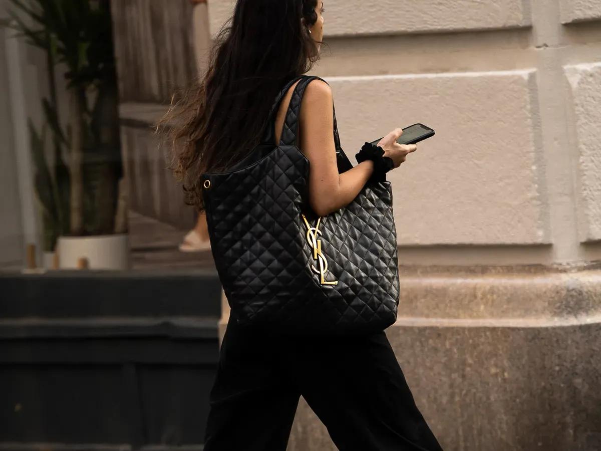 Top 6 mẫu túi Saint Laurent mà các tín đồ thời trang nào cũng muốn có