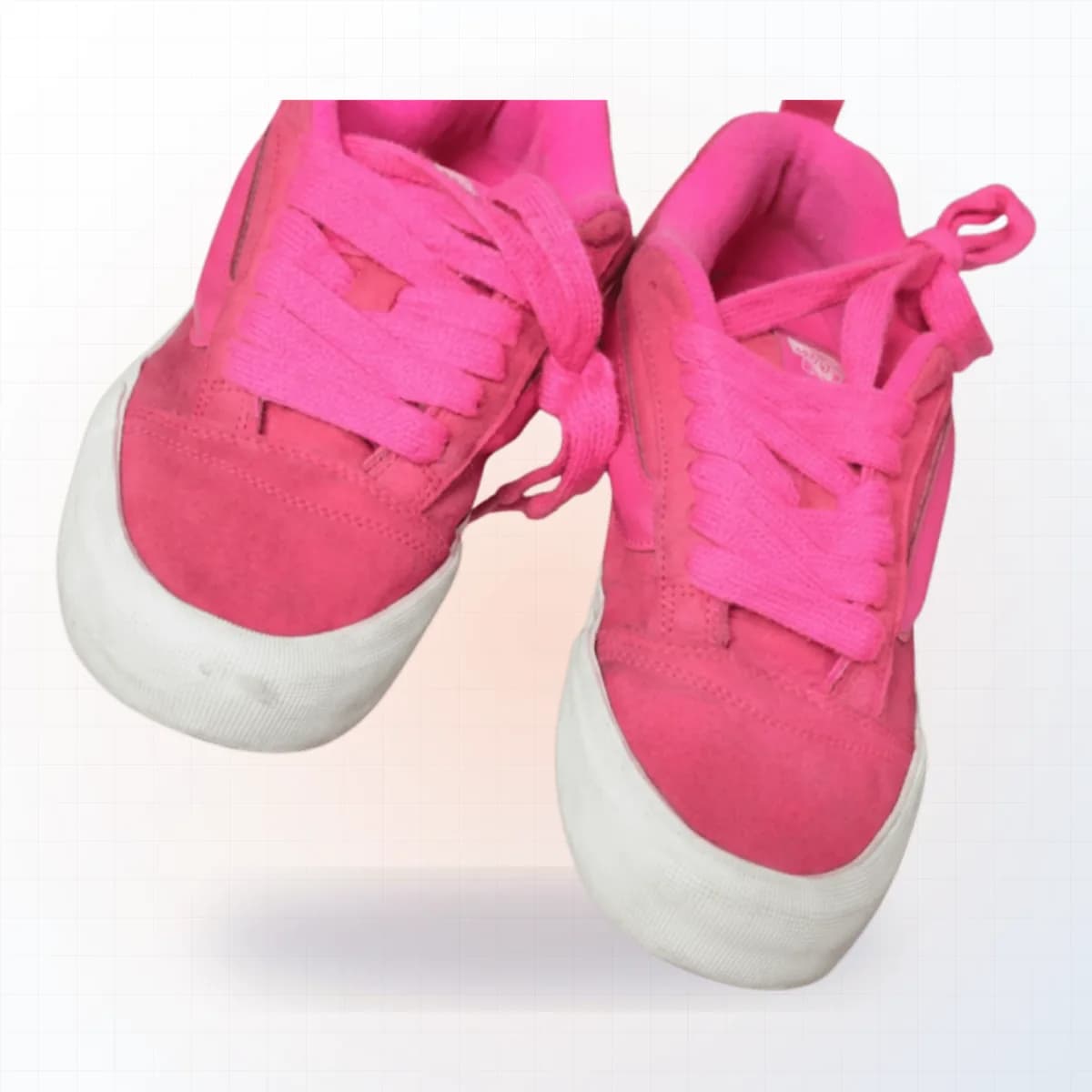 Sneaker Vans sau khi repaint tại EXTRIM.
