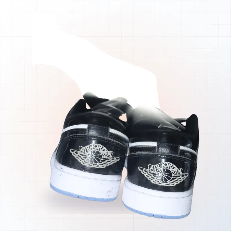 Nike Jordan sneaker gót sau khi hoàn thiện tại EXTRIM