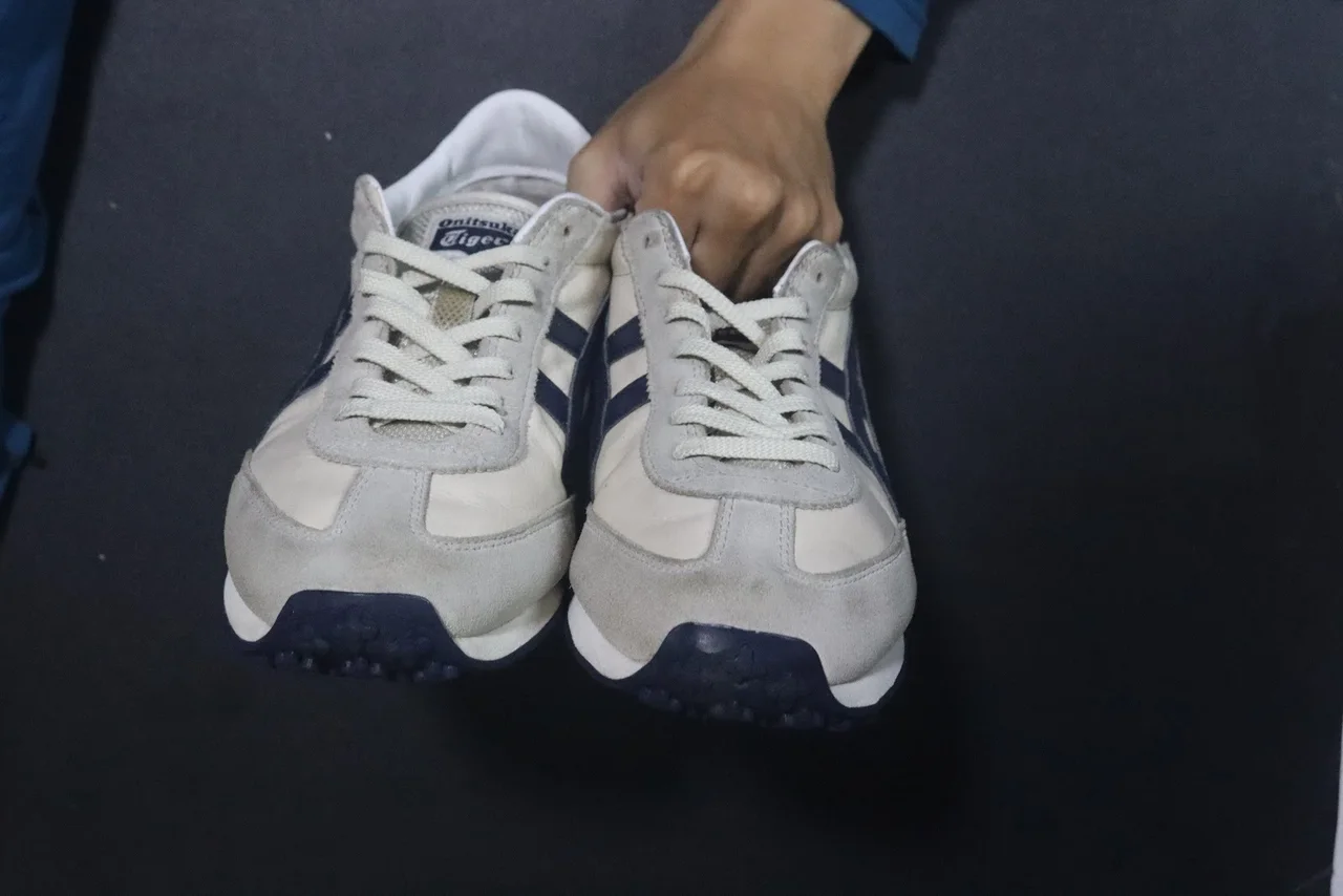 Sau khi ốp da / thay da thẩm mỹ thân giày tại EXTRIM: OS - Thay/Ốp Da - Thẩm Mỹ - Onitsuka Tiger (116951/1979) hoàn thiện sạch đẹp