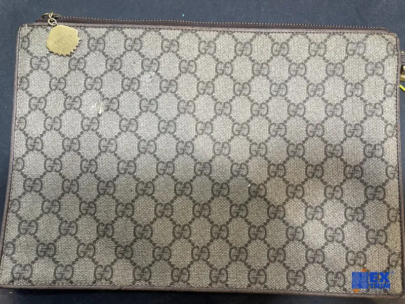 Gucci — Bag spa and repair (before)