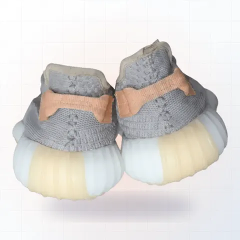 Adidas sneaker gót sau khi hoàn thiện tại EXTRIM